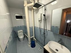 Blk 558 Jurong West Street 42 (Jurong West), HDB Executive #591311351